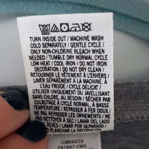 Victoria's Secret Pink White Sox shirt - Picture 5 of 5